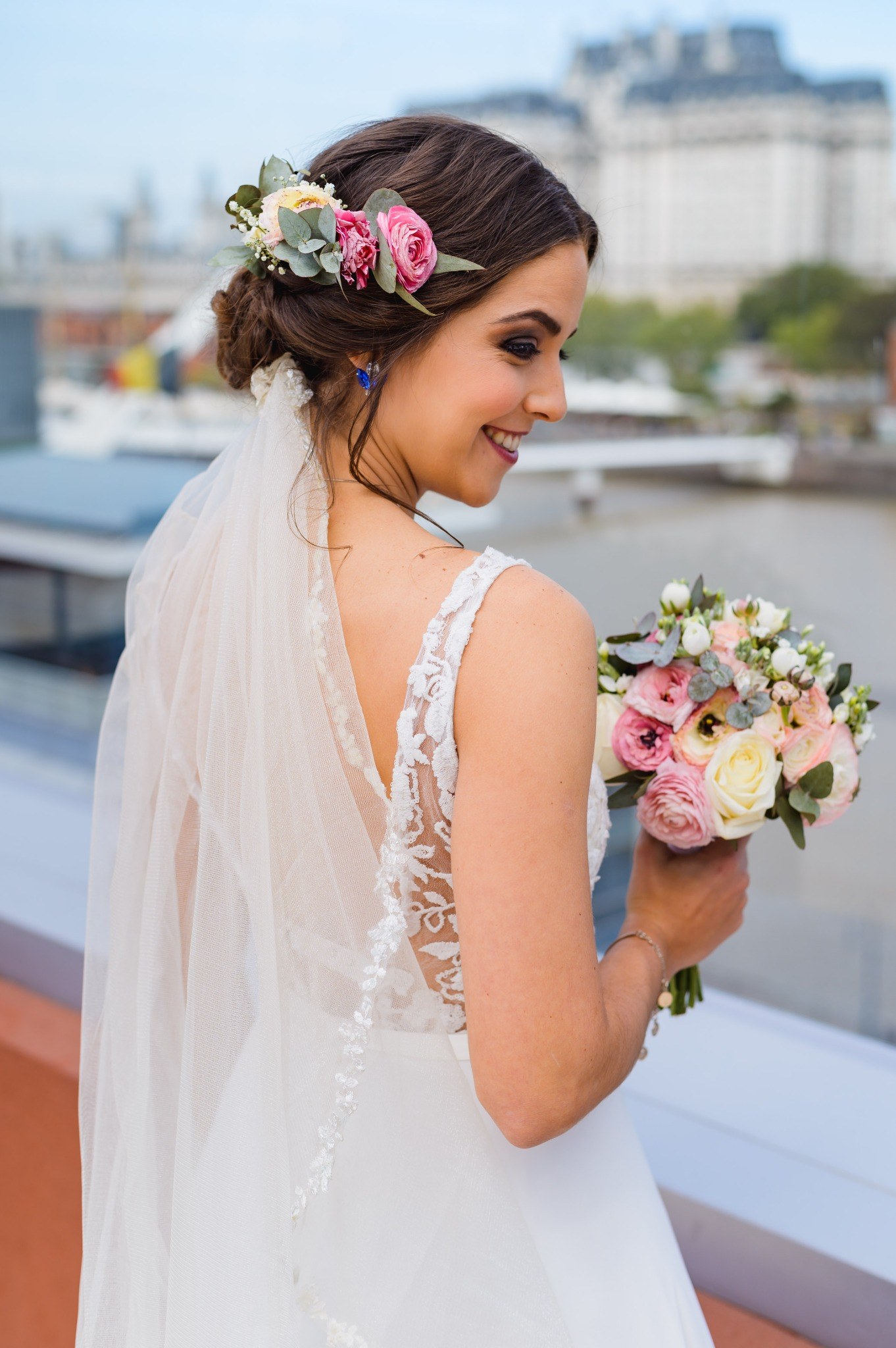 Soft glam bridal makeup, outdoor portrait